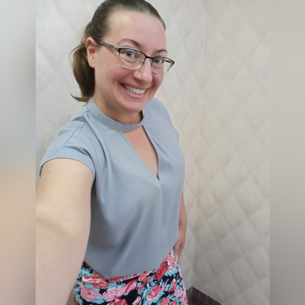 Meet your Posher, Nina